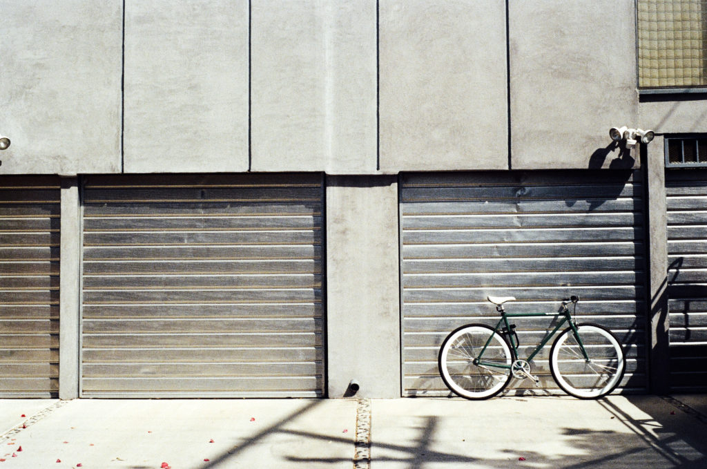 Garage mieten: Vorteile und Nachteile 1 Garage mieten